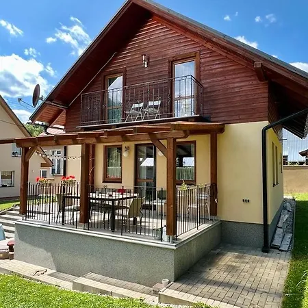 Holiday home Rekreacny Domcek Tizina
