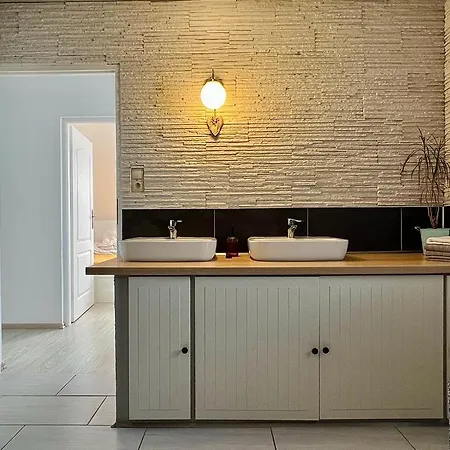 Rekreacny Domcek Tizina Dovolenkový dom *